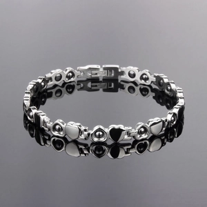 Mode Magnetische Gezondheid Roestvrij Stalen Armband Voor Dames Holle Hart Schakelarmband Gepolijst Staalkleur Sieraden
