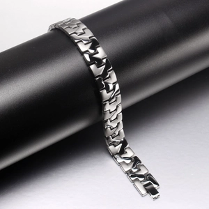 Polished silver magnetic therapy bracelet for men with geometric interlocking steel links