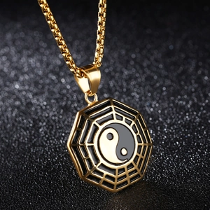 Goldene Tai-Chi-Bagua-Halskette mit achteckigem Anhänger aus Edelstahl für Herren