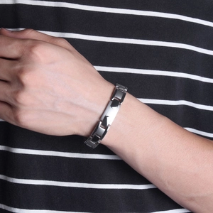 Bracciale a catena in acciaio inossidabile lucido per coppie con design magnetico unisex