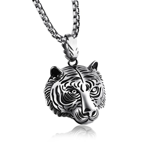 Retro Stainless Steel Tiger Head Pendant Necklace For Men Punk Street Style Dominating Animal Relief Pendant Jewelry