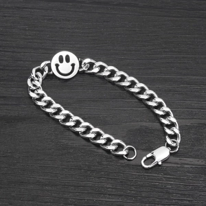 Streetwear Silber Titanstahl Gliederkette Armband mit Smiley-Anhänger und Verschluss