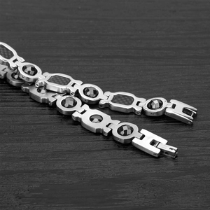 Men's stainless steel magnetic link bracelet with carbon fiber and black faceted stones