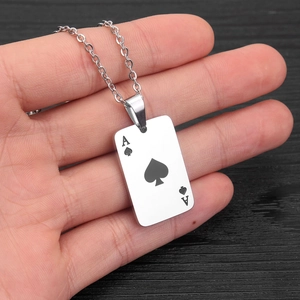 Herren-Halskette aus Titanstahl mit Pik-Ass-Pokeranhänger und poliertem Silber-Finish
