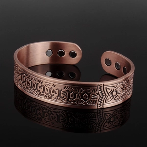 Bracelet magnétique en cuivre pour hommes style viking avec motifs floraux gravés