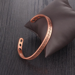 Adjustable copper magnetic therapy bracelet with vintage Greek key pattern engraving