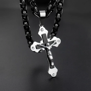Hip hop punk triple cross pendant necklace in black and silver byzantine chain
