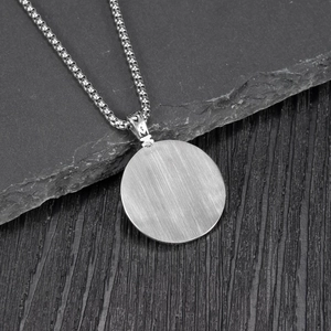Retro Viking round pendant necklace in silver stainless steel with box chain