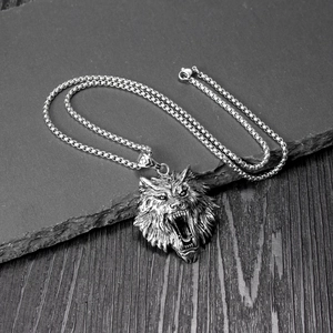 Punk style wolf head pendant necklace for men in polished stainless steel box chain
