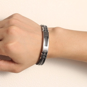 Men's trendy stainless steel polygon plate bracelet with black silicone snake texture strap