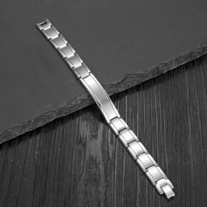 Bracelet chaîne minimaliste en acier inoxydable pour homme avec plaque d'identité mate