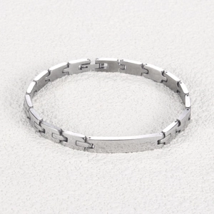 Bracelet en acier inoxydable brossé à maillons H avec plaque d'identification plate