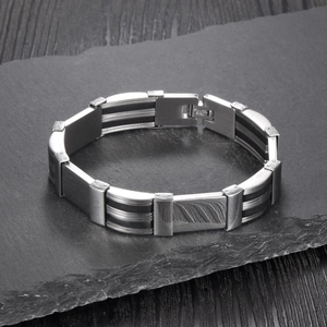 Men's stainless steel silicone bracelet with a polished curved plate in industrial style