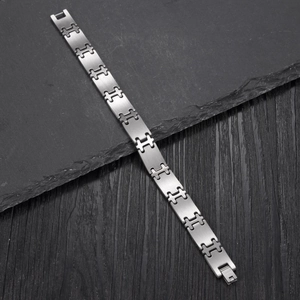 Edelstahl-Armband für Herren mit silber gebürstetem H-Glied-Design im Industriestil