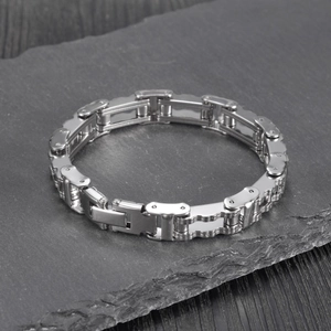 Men's stainless steel motorcycle chain bracelet with industrial link design on stone