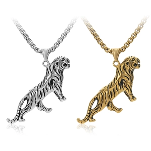 Collier avec Pendentif Tigre en Acier Titane pour Homme Forme d'Animal Dominant Bijoux de Cou en Acier Inoxydable Cadeau de Fête Personnalisé