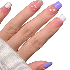 Stickers ongles autocollants design français avec étoiles violettes, smileys et nuages