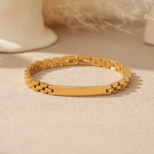 Polished 6mm gold stainless steel link bracelet with curved plate for engraving