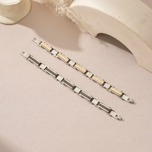 Bracelet multicouche en acier inoxydable pour hommes en or, noir et argent