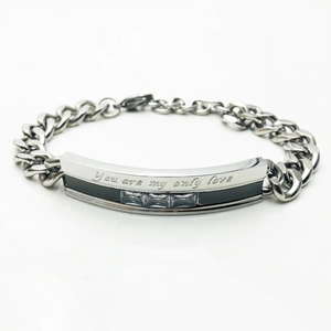Bracelet de Couple en Acier Titane Avec Strass Gravé Lettres d'Amour Chaîne Cubaine Réglable Bijoux en Acier Inoxydable Cadeau