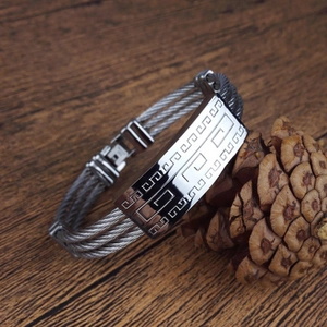 Men's triple steel cable woven bracelet with polished Greek Key pattern metal plate