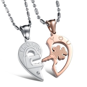 Romantic Titanium Steel Heart Puzzle Necklace For Couples I Love You Engraved Clover Key Rhinestone Inlaid Pendant Jewelry