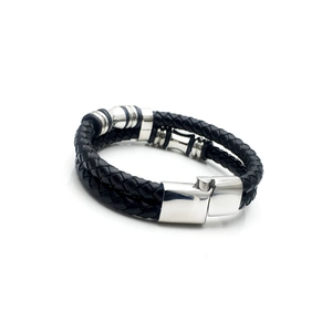 Geflochtenes Herren-Lederarmband in Schwarz mit silbernem Magnetverschluss aus Stahl