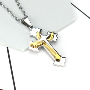 Collier avec pendentif croix dorée et argentée en acier inoxydable avec chaîne fine