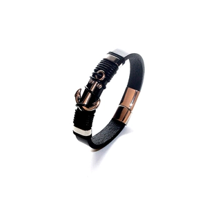 Herren Lederarmband mit silberfarbenem und roségoldenem Ankeranhänger und Magnetverschluss