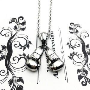 Pendentif gants de boxe en argent poli avec chaîne torsadée pour homme en acier