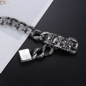 Retro 316L stainless steel chain bracelet for men featuring a vintage cross pattern link