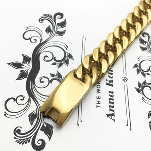 Polished 18K gold-plated stainless steel Cuban link bracelet for men with secure square clasp