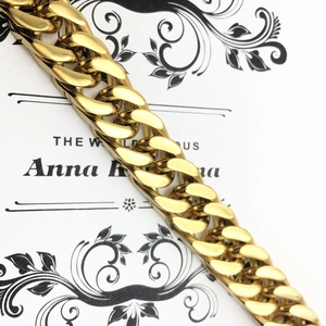 Polished 18K gold plated chunky Cuban link bracelet for men with heavy metal finish