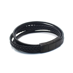Bracelet multicouche en cuir tressé noir avec fermoir magnétique en métal mat