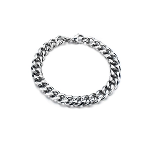 Detailed view of silver Cuban link chain bracelet with a secure lobster claw clasp