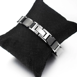 Bracelet pour homme en céramique noire et acier argenté avec incrustation de zircon