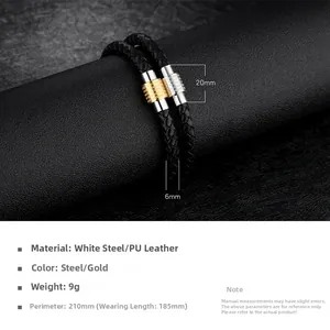 Dettaglio macro del bracciale in pelle intrecciata con chiusura in acciaio inciso da uomo