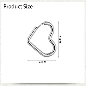 Boucles d'oreilles cœur en acier inoxydable pour homme avec détails de taille 2,5cm