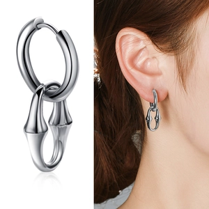 Boucles d'Oreilles Pendantes en V en Acier au Titane Rétro Punk Minimalistes en Métal Argent Géométriques pour Hommes Femmes