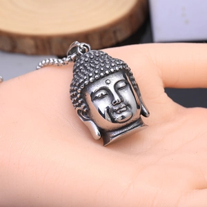 Pendentif tête de Bouddha vintage en acier inoxydable argenté sur chaîne à billes