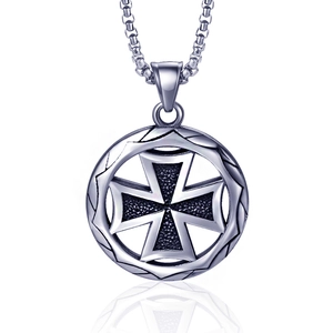 Collana con Ciondolo a Esagramma a Croce di Ferro in Acciaio Inossidabile Retro per Uomo Donna Gioielli in Acciaio al Titanio Hip Hop Punk