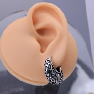 Retro engraved pattern titanium steel hoop earrings with vintage silver finish for women