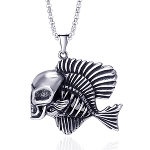 Collana con ciondolo teschio scheletro di pesce in acciaio inossidabile stile punk gotico