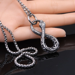 Vintage Titanium Steel Snake Pendant Necklace For Men Women Retro Infinity Symbol 8 Ouroboros Hip Hop Punk Gothic Jewelry