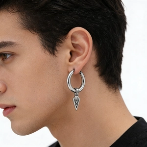Men's retro stainless steel hoop earring with arrow spearhead pendant on model