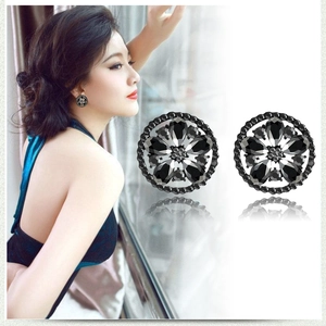 Exaggerated black flower stud earrings with full crystal inlay and vintage floral design