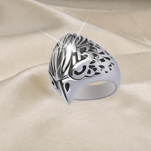 Silver skull ring for men in retro stainless steel with eagle pattern on satin