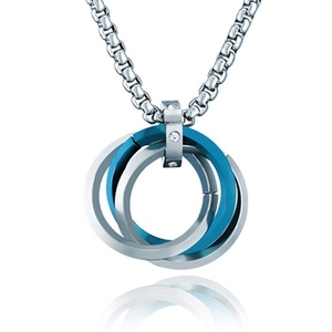 Pendentif à trois anneaux entrelacés argent et bleu sur une chaîne en acier inoxydable