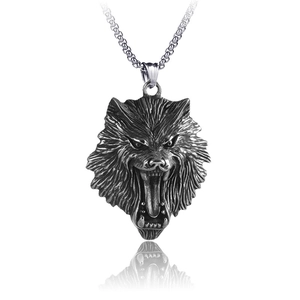 Retro wolf head pendant necklace in vintage silver steel with intricate carved textures