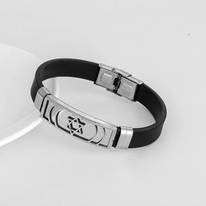 Bracelet étoile de David en acier inoxydable avec bande silicone noire et boucle argent